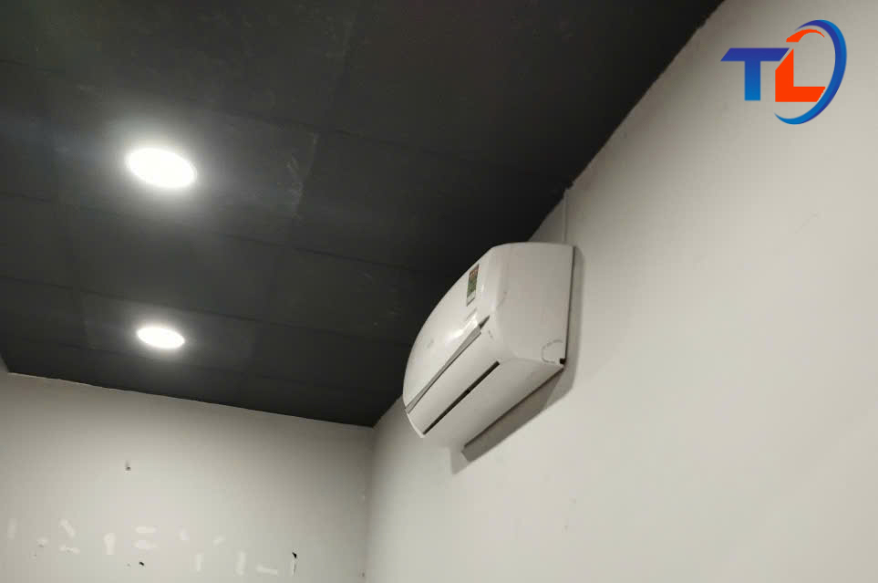 Read more about the article Lắp đặt dàn lạnh âm trần, máy lạnh phổ thông ở Nguyễn Văn Đậu